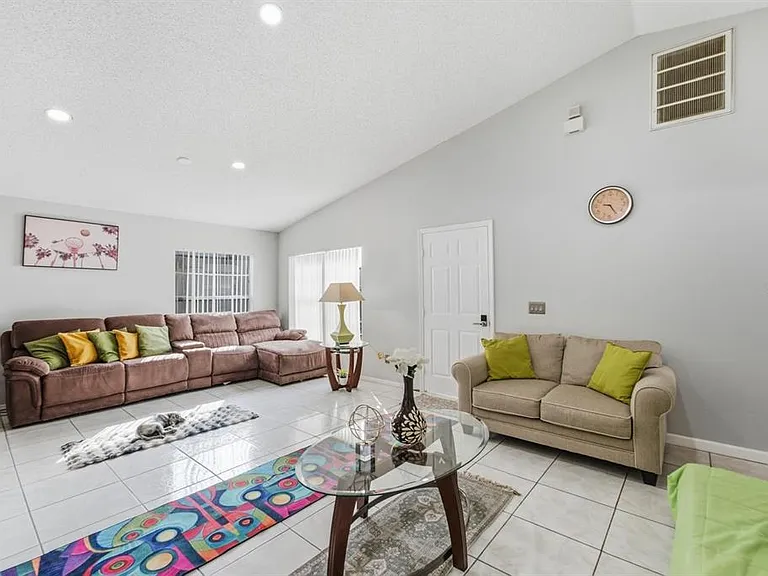 2976 Stillwater Dr — Photo 11