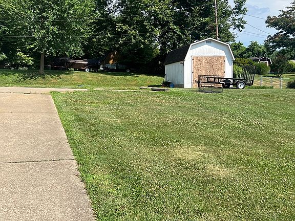 3rd image of 11 Northgate Dr