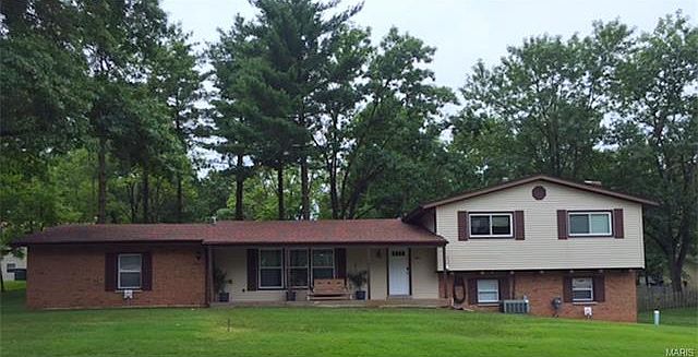 1st image of 606 Cordes St