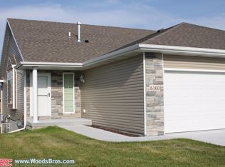 6160 Laroche Rd, Lincoln, NE 68526