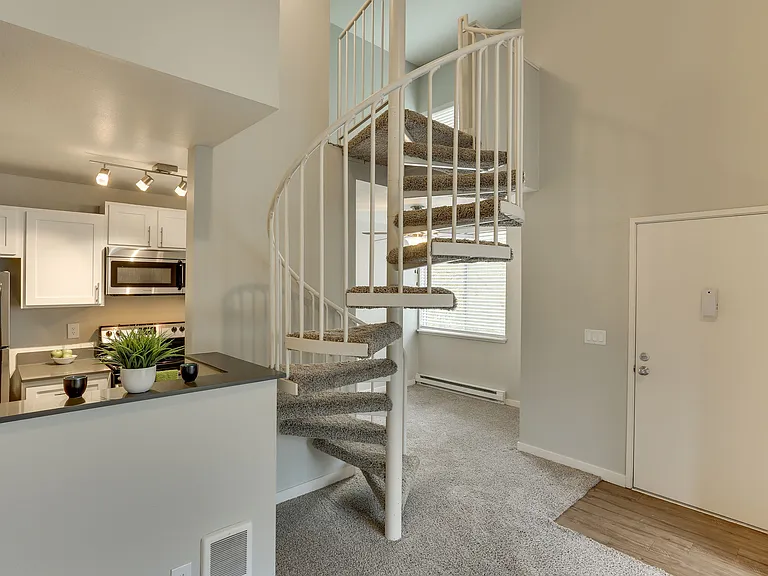 Sterling Pointe — Photo 11