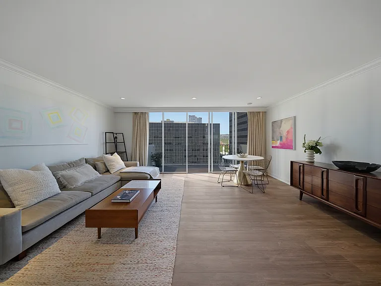 2160 Century Park E #910 — Photo 4