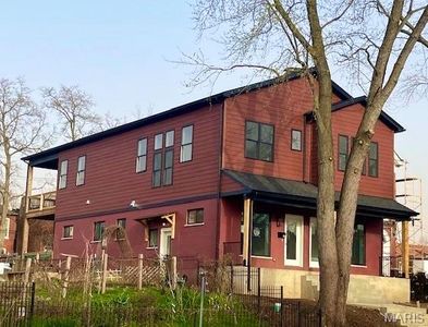 2353 Virginia Ave, Saint Louis, MO, 63104