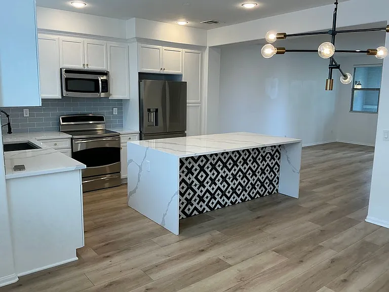 3009 E Pacific Coast Hwy — Photo 16