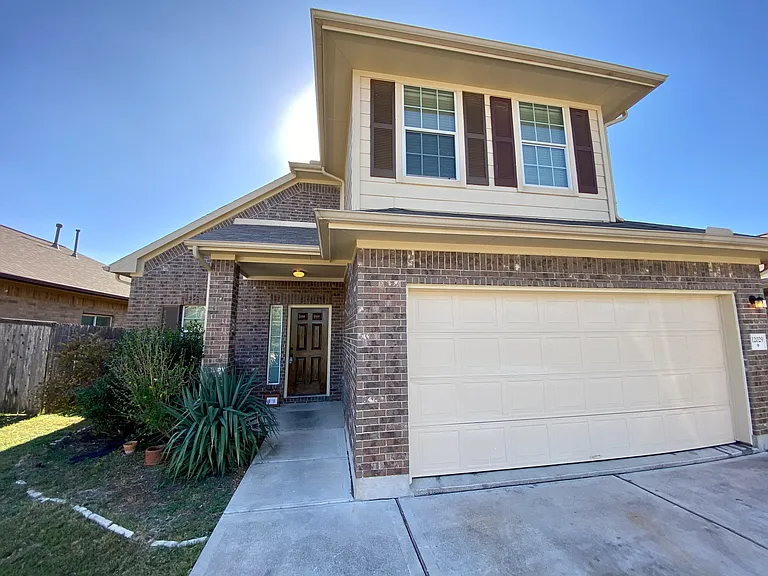 12029 Pecangate Way — Photo 1