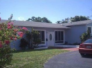 17525 NE 9th Ave, Miami, FL 33162