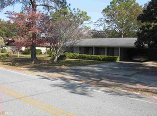 605 S Rountree St, Metter, GA 30439