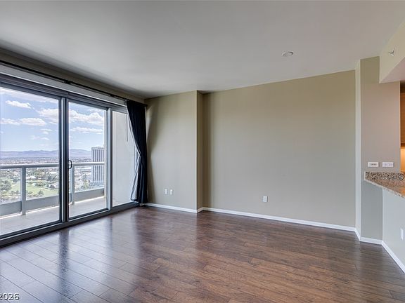 4th image of 322 Karen Ave Unit 2505