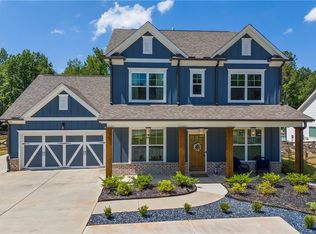 6196 Wade Orr Rd, Flowery Branch, GA 30542