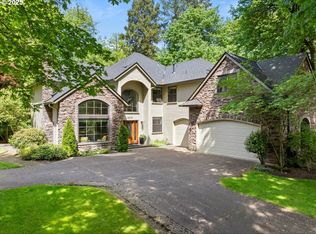 4679 Dogwood Dr, Lake Oswego, OR