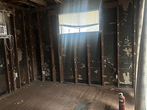 5th image of 913 Neyrey Dr
