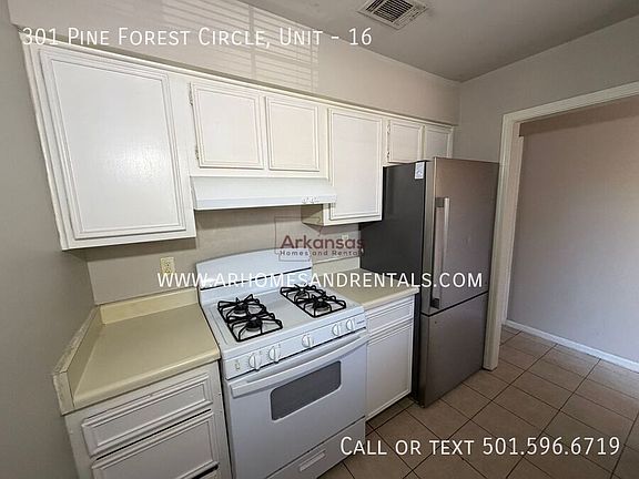 5th image of 301 Pine Forest Cir #16