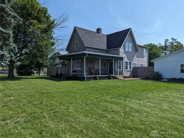 1400 N Maple St, Eaton, OH 45320