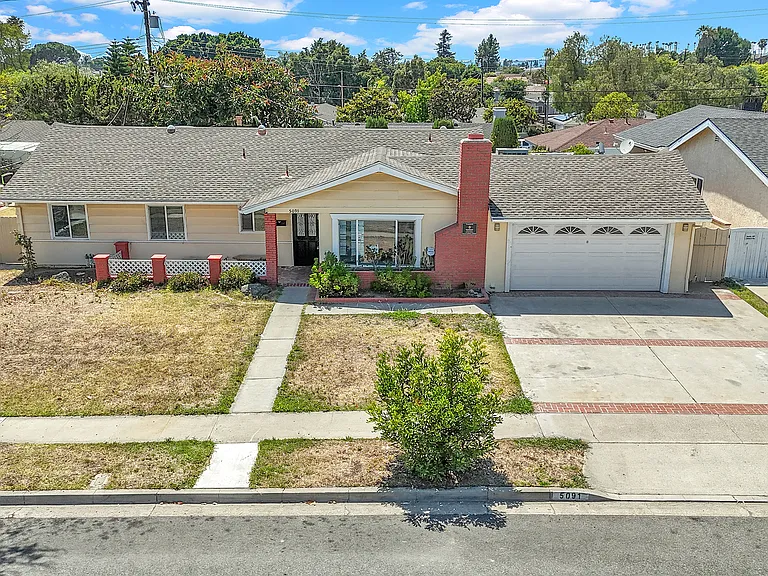 5091 Casa Oro Dr — Photo 3