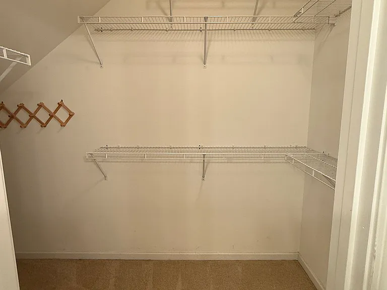 Walk in closet