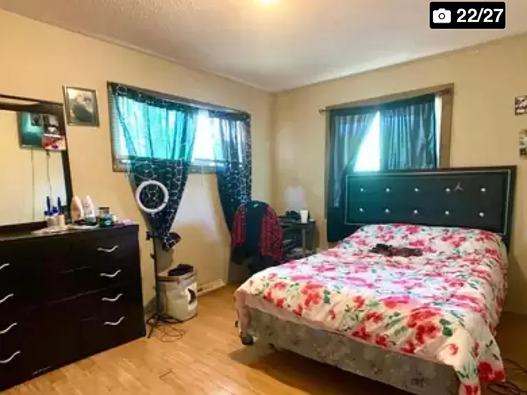 3117 Grimes Ave N — Photo 4