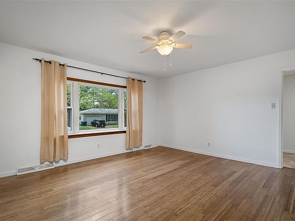 2nd image of 652 Village Square Dr