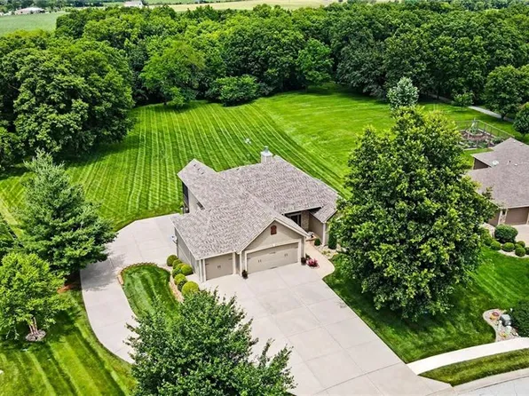 6626 NE 134th Ter, Smithville, MO 64089