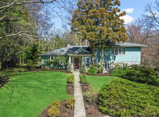 65 Barlow Ln, Rye, NY 10580