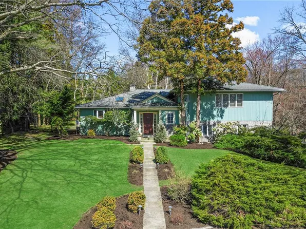 65 Barlow Lane, Rye, NY 10580