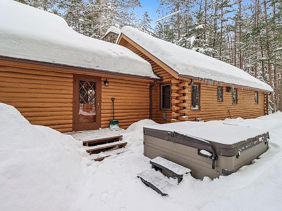 3rd image of 5997 Moccasin Lake Rd