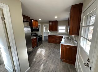 9875 Midland Rd, Freeland, MI 48623