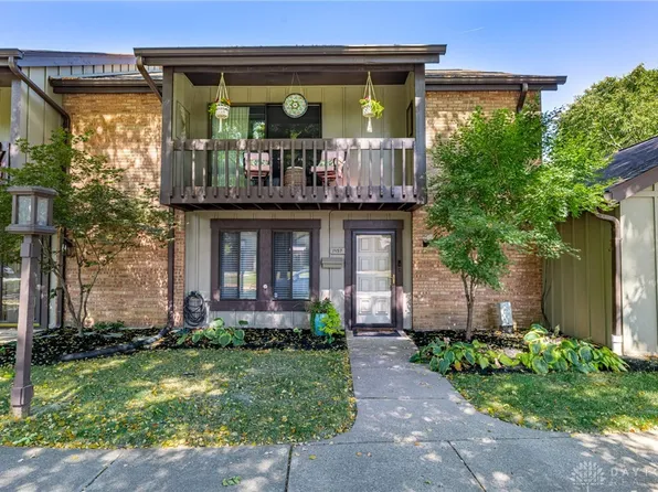 1457 Carriage Trace Blvd, Dayton, OH 45459