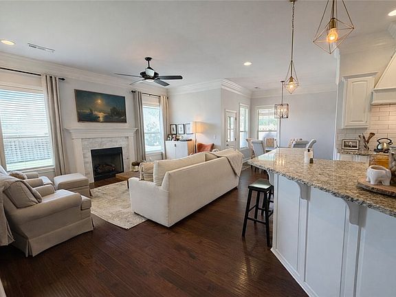 3rd image of 3737 N Lalique Ln