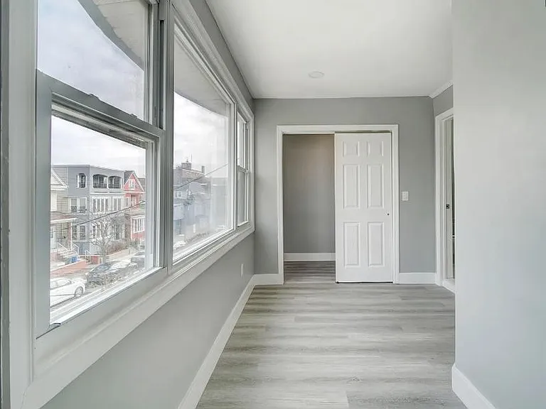 20 W 49th St #2 — Photo 13