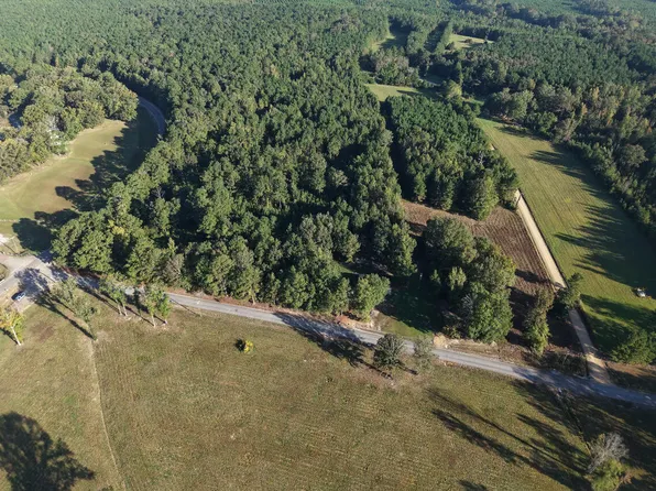 Walter Bell Rd, Starkville, MS 39759