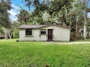 18200 Elmwood Dr, Alva, FL 33920
