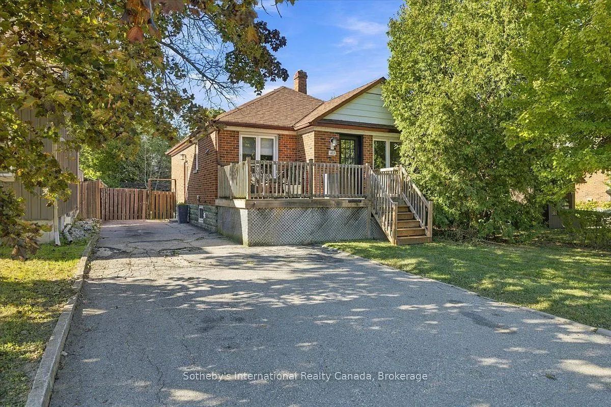 4 bed, $3,000 — Photo 2