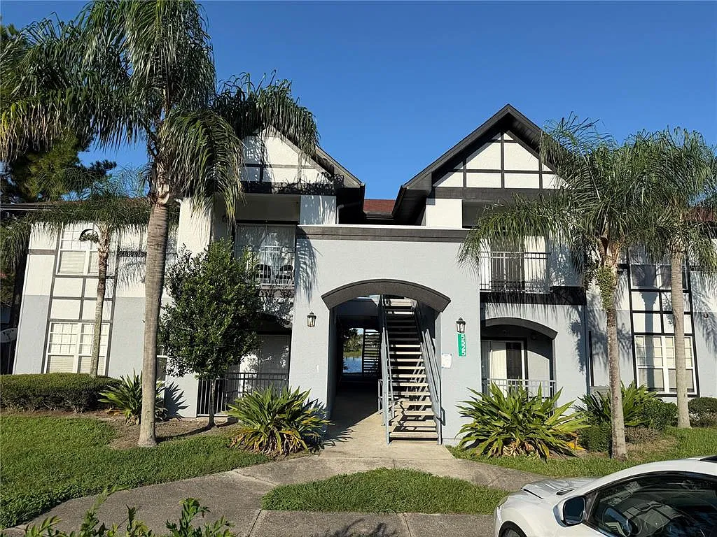 1 bed, 1.0 bath, 657 sqft, $1,250 — Photo 1