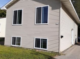 818 Woodland Ave, Oshkosh, WI 54901