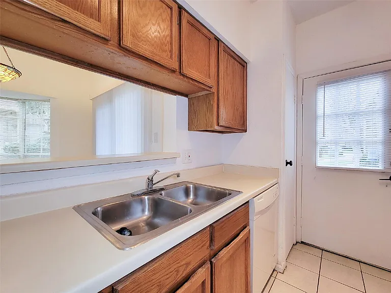 7575 Cambridge St #2405 — Photo 11