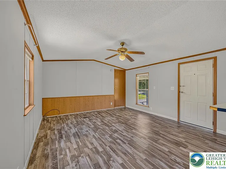 2674 Williams Rd — Photo 14