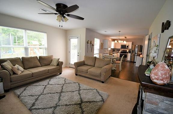 4th image of 211 Trimble Dr