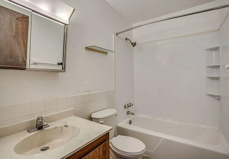 605 Stillwater Rd — Photo 6