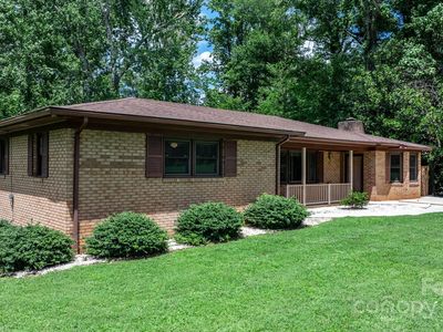 3195 Meadowbrook St, Valdese, NC, 28690