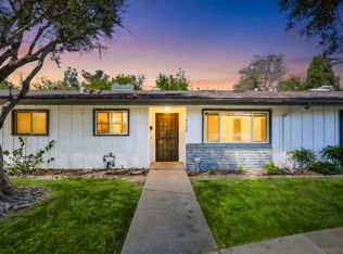 Holiday Gardens, Escondido, CA 92025