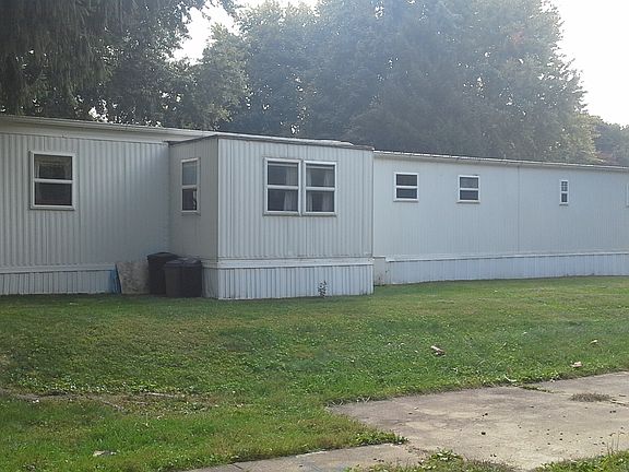 2nd image of 4400 Melrose Dr Lot 83