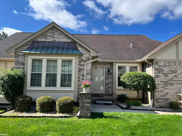 42666 Schienle Ln Building 52-13, Clinton Township, MI 48038