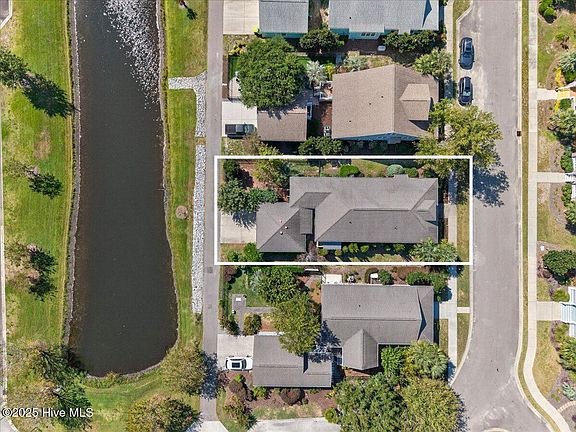 4th image of 813 Cades Trail
