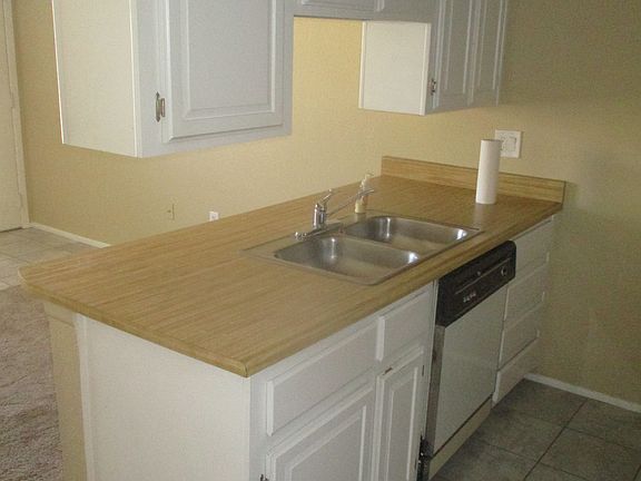 3rd image of 461 W Holmes Ave Unit 309