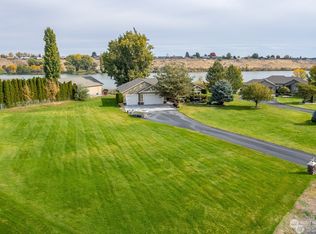 8288 Road 3.2 NE, Moses Lake, WA 98837