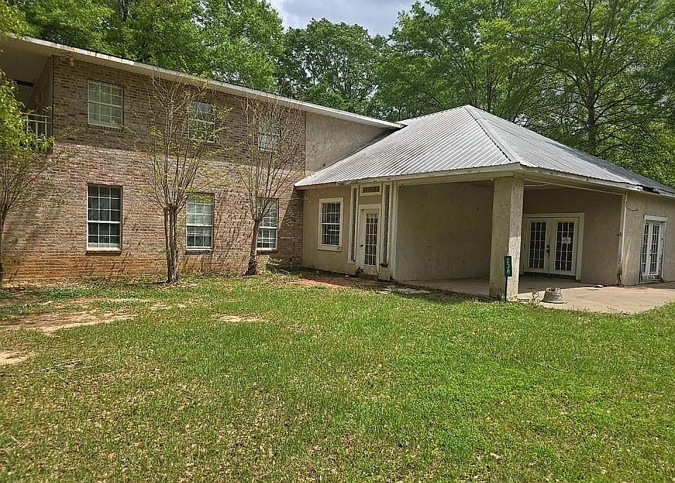 1st image of 238 Sand Bottom Dr