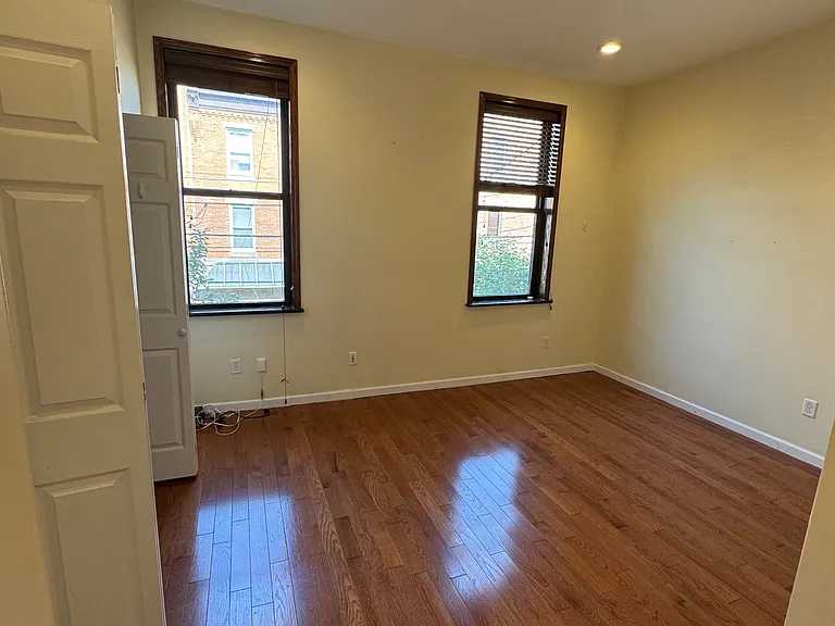 755 S 8th St #2 — Photo 3