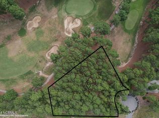 4 Laggan Ct, Pinehurst, NC 28374