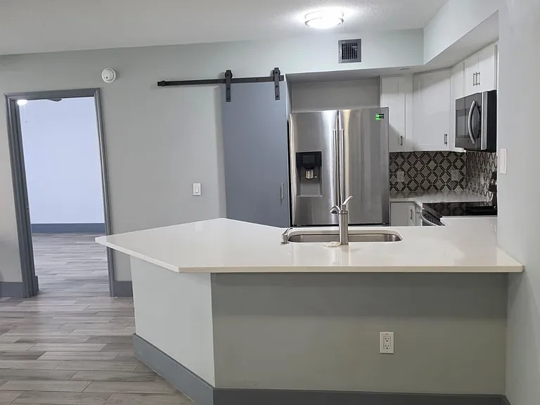 4211 San Marino Blvd #105 — Photo 6