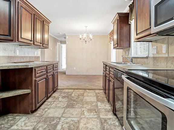 5th image of 3091 Tumble Creek Blvd